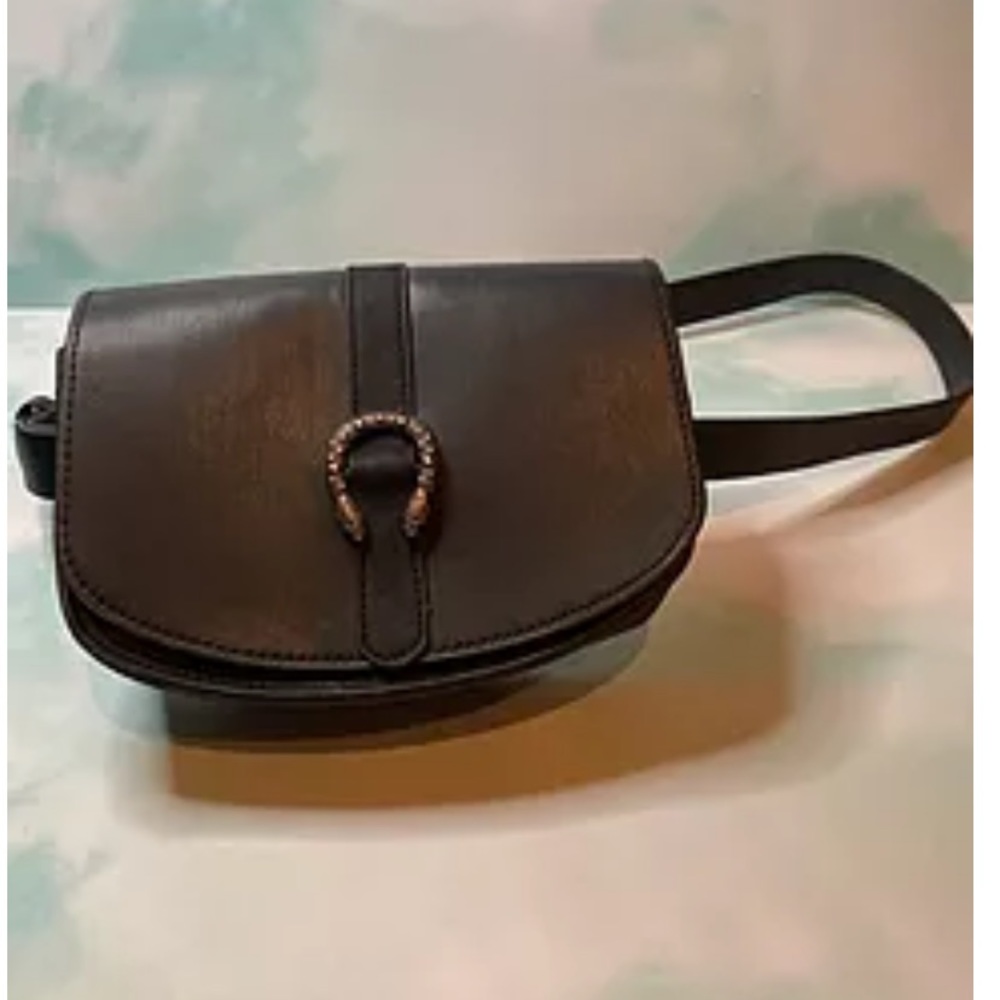 Fanny pack